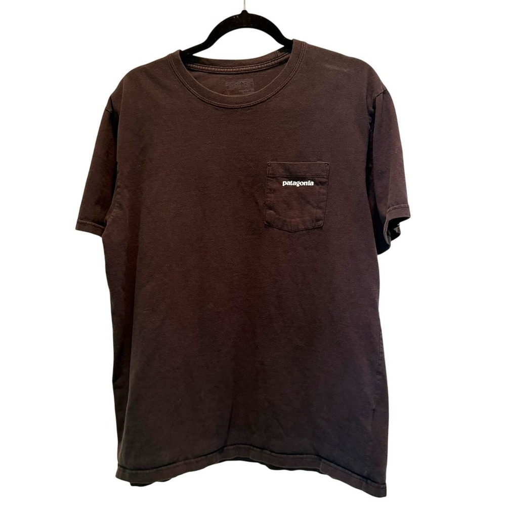 Patagonia T-Shirt Mens L Black Organic Cotton Logo Graphic Tee Outdoors Faded